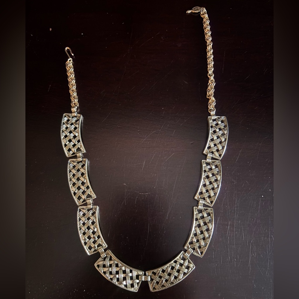 Vintage Sarah Coventry necklace